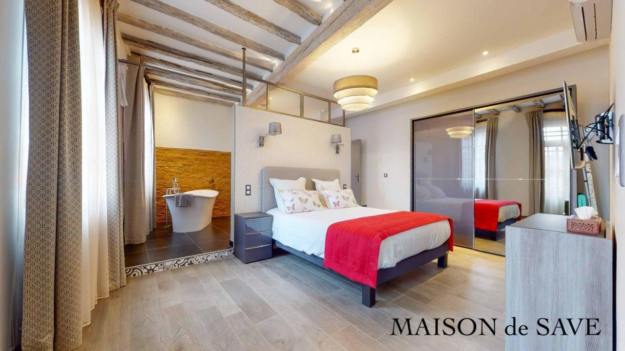 Maison De Save LʼIsle-Jourdain Exteriér fotografie